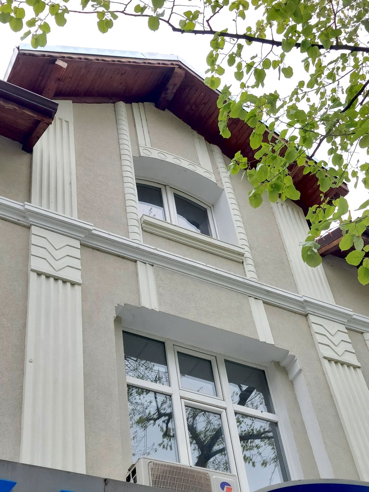 Facade restoration